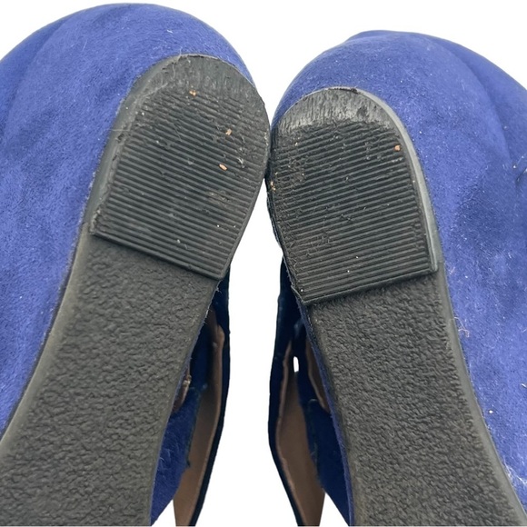 American Rag Cie Blue Suede Wedge Sandals Size 8 Women’s - Picture 11 of 11